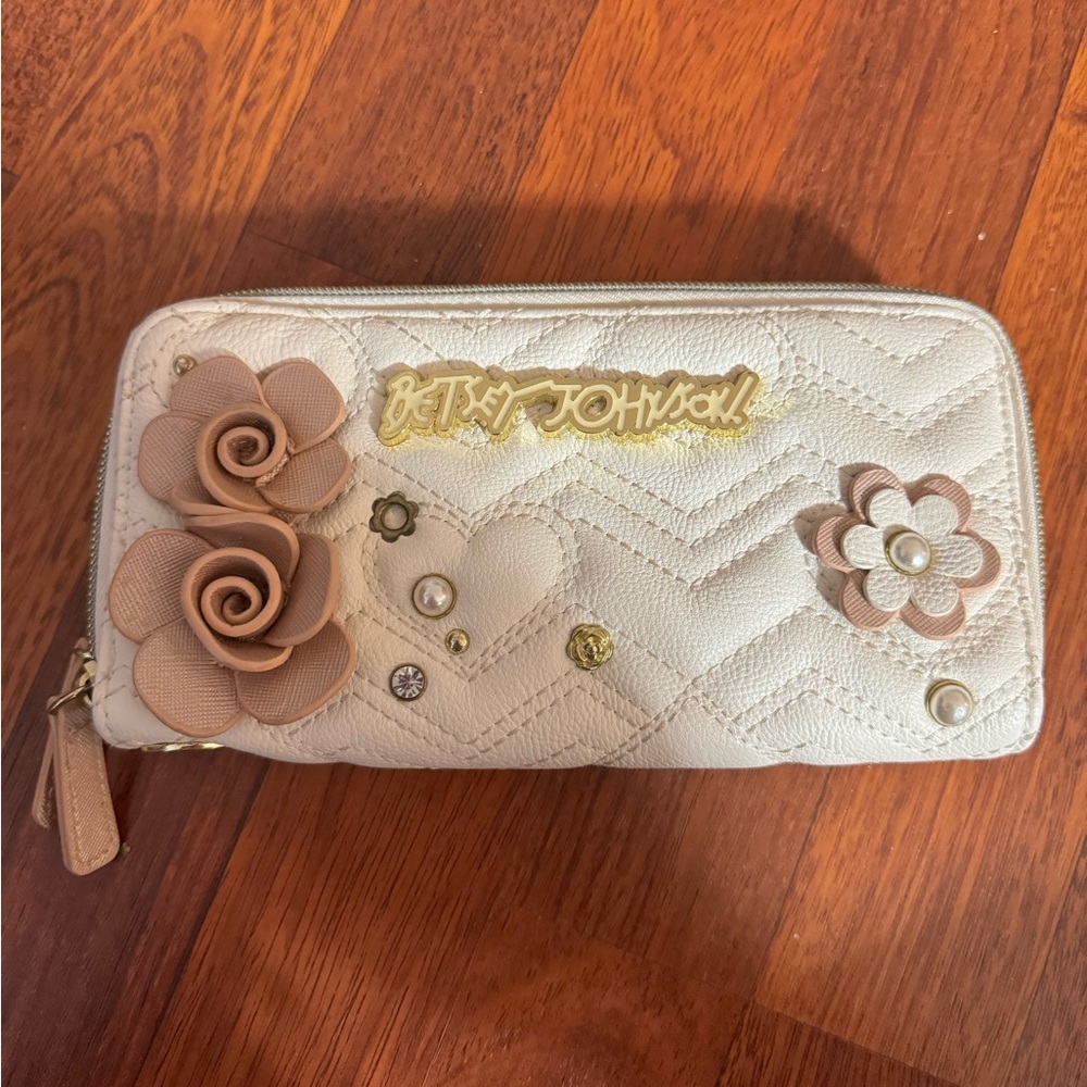 Betsey Johnson floral wallet clutch